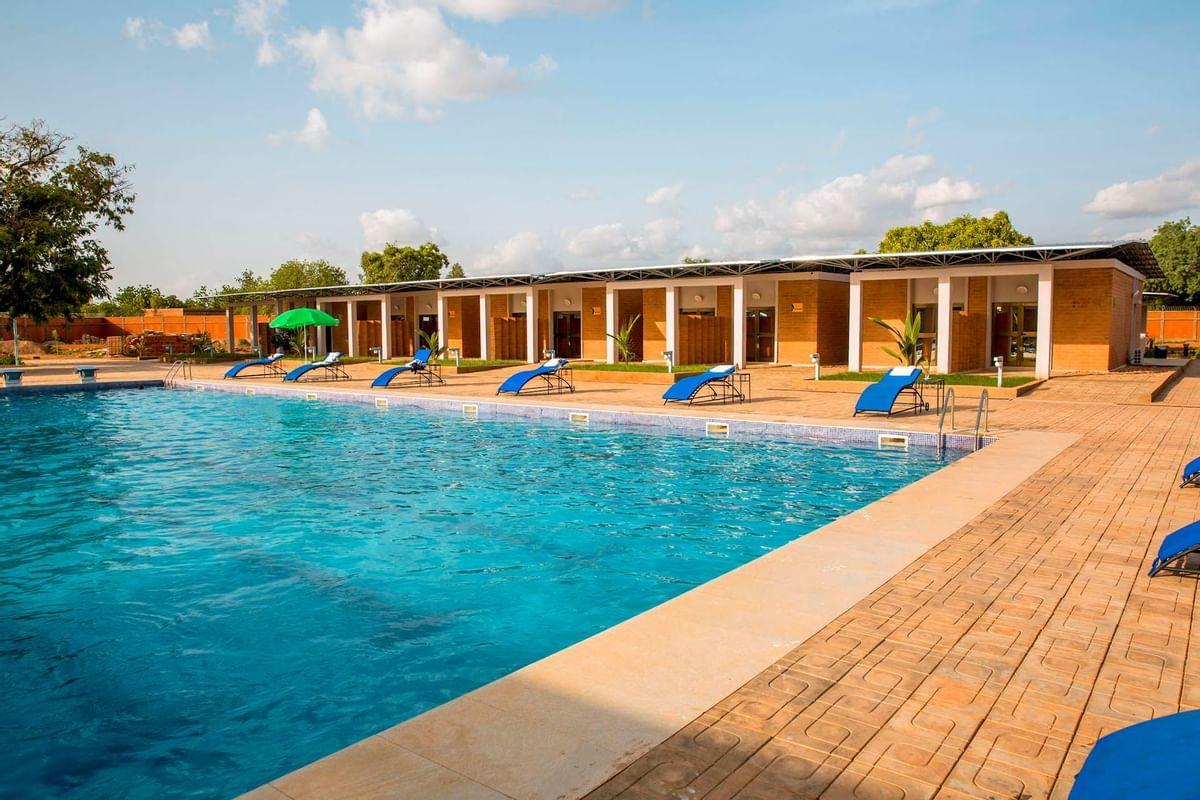 Dunia Hotel Ouagadougou Loumbila ภายนอก รูปภาพ