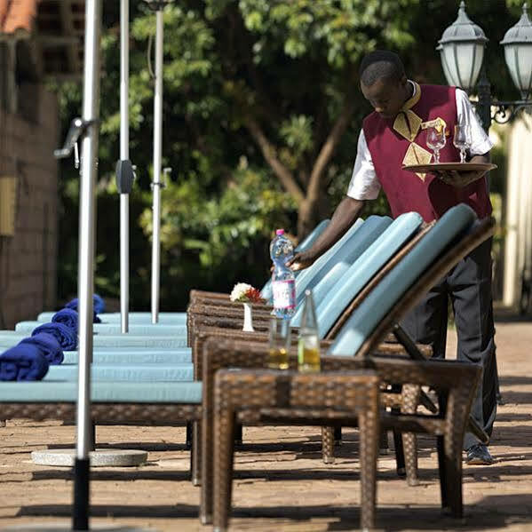 Dunia Hotel Ouagadougou Loumbila ภายนอก รูปภาพ