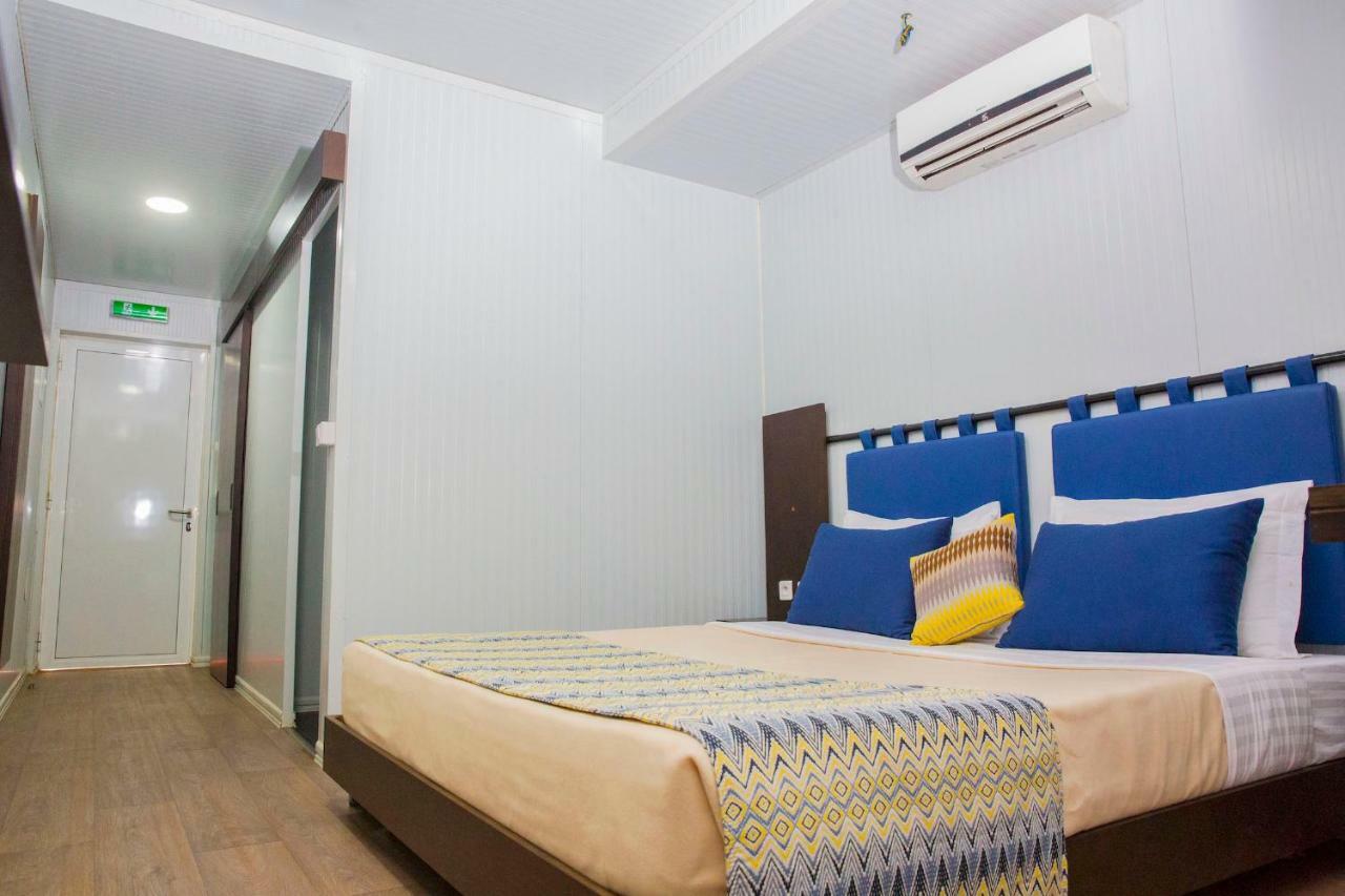 Dunia Hotel Ouagadougou Loumbila ภายนอก รูปภาพ